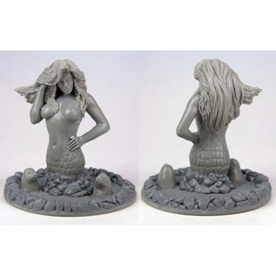 Aria Bust