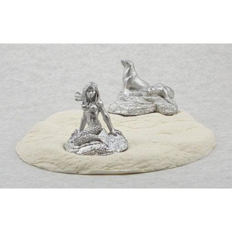 Aria and Seals Display Set